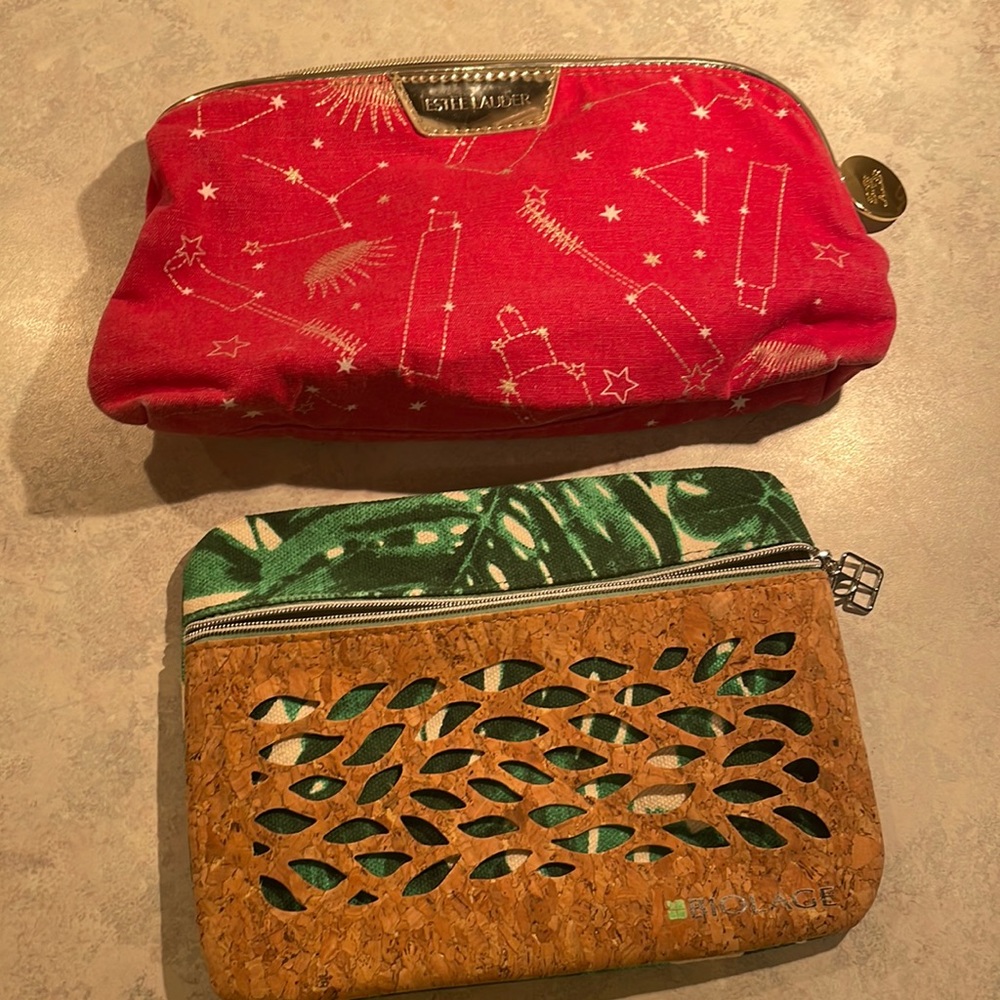 Este Lauder/Biolage Pouches
